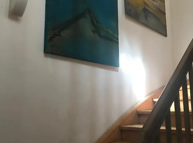 Charmante Altbau-dg-wohnung