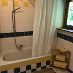 Charmante Altbau-dg-wohnung