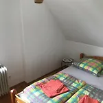 Apartment Charmante Altbau-dg-wohnung